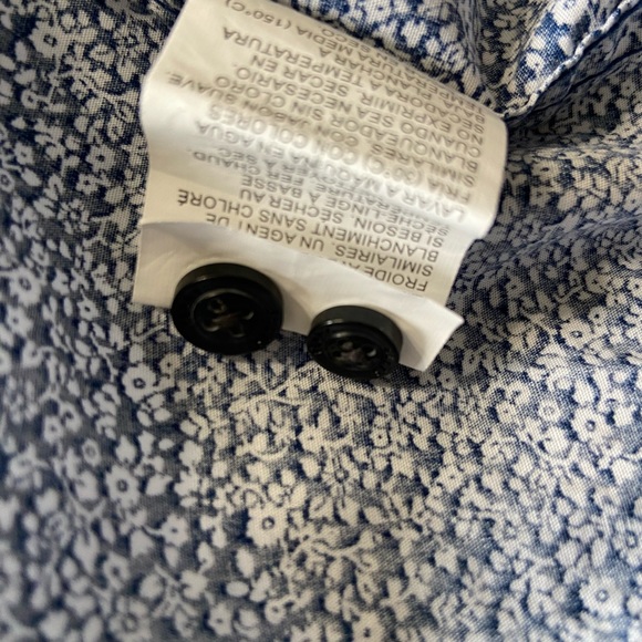 Perry Ellis Blue and White Floral Men’s Long Sleeved button down shirt size Lrg - Picture 6 of 7